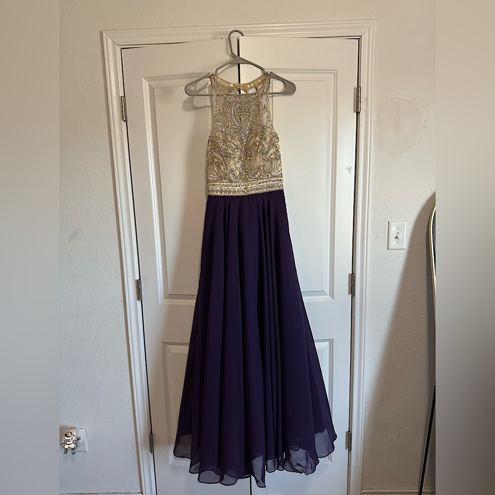 SIZE 2 CAMILLE LA VIE PLUM/PURPLE PROM DRESS